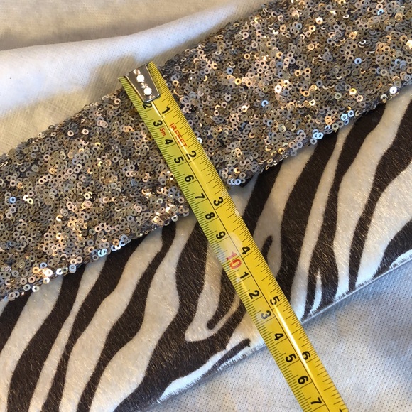 Expressions NYC Sequins & Zebra printed Cow fur Lined envelope shoulder clutch - Picture 10 of 10